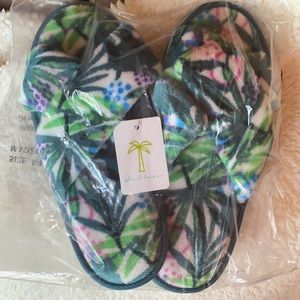 Island Haus Co. Island Time Slippers NWT
